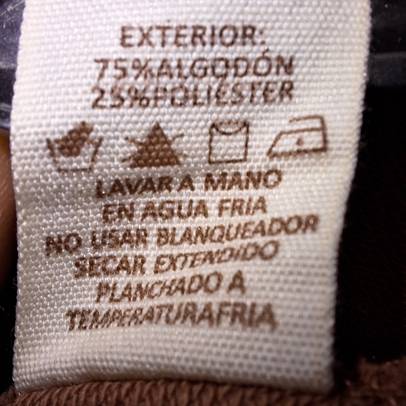 A Hem and Thread 2 piece set of loungewear in a size small. EUC - Picture 10 of 10